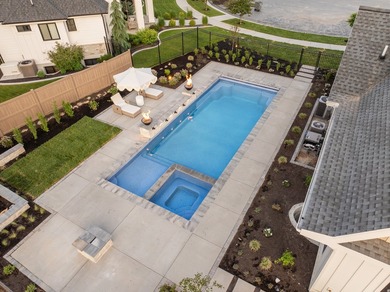 Welcome to 423 S 150 E in the heart of Mapleton! This beautiful - photo 4