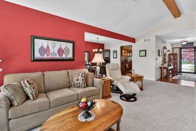 Lovingly owned and meticulously maintained by the original owner - photo 9