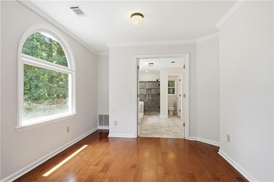 Enjoy stunning golf course views from this spacious home in the - photo 15