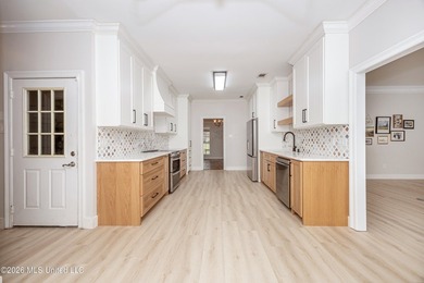 There's a reason Bienville Place remains one of Ocean Springs' - photo 17