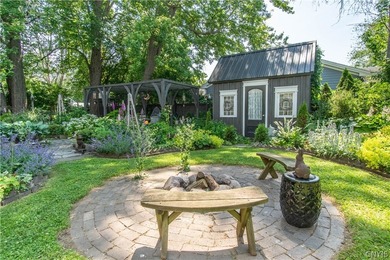 A Truly One-of-a-Kind Mixed-Use Opportunity in the Heart of Cape - photo 19