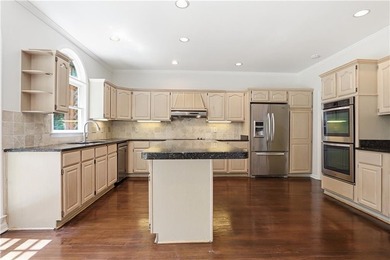 Enjoy stunning golf course views from this spacious home in the - photo 19