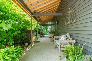 A Truly One-of-a-Kind Mixed-Use Opportunity in the Heart of Cape - photo 21