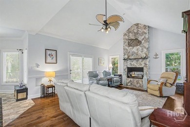 Welcome to this beautiful maintained home nestled on 1.34 acres - photo 8