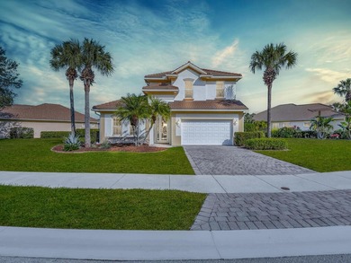 (private lake, pond, coastal) Home For Sale in Naples Florida