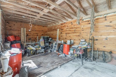 Experience charming country living with this beautiful brick - photo 32
