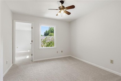 Enjoy stunning golf course views from this spacious home in the - photo 33