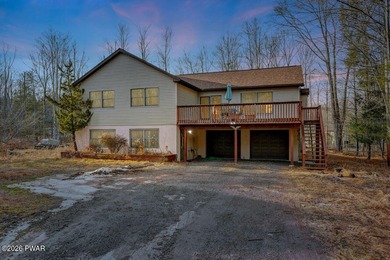 Roaming Woods Lake Home For Sale in Lake Ariel Pennsylvania