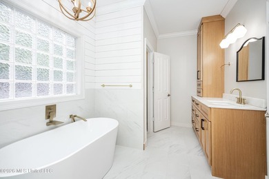 There's a reason Bienville Place remains one of Ocean Springs' - photo 42