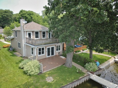 Chain O Lakes - Fox Lake Home For Sale in Antioch Illinois