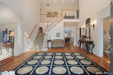 Exceptional custom-built 4 to 5 bedroom Colonial in desirable - photo 5