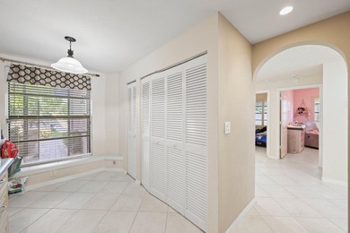 Bright and spacious coach home with stunning long lake views - photo 12
