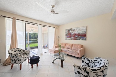 Bright and spacious coach home with stunning long lake views - photo 16