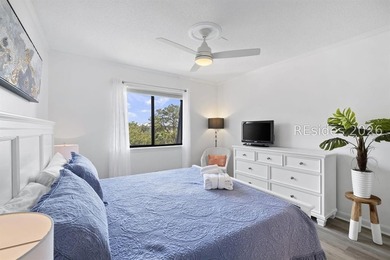 Bright, beautifully maintained 2-bedroom, 2-bath tennis villa - photo 20