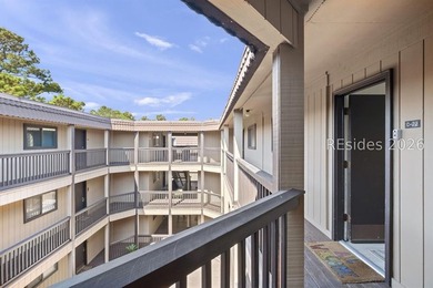Bright, beautifully maintained 2-bedroom, 2-bath tennis villa - photo 25