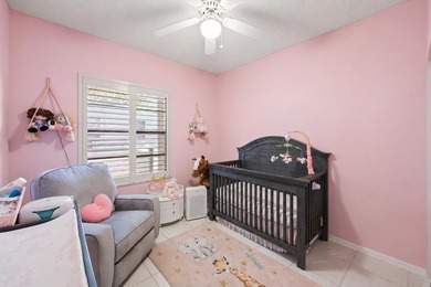Bright and spacious coach home with stunning long lake views - photo 25