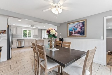 BEAUTIFUL REMODLED CUSTOME CAPE STYLE HOME ON OVER A HALF ACRE - photo 29