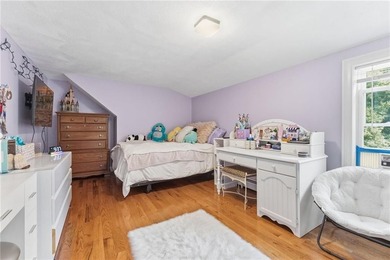 BEAUTIFUL REMODLED CUSTOME CAPE STYLE HOME ON OVER A HALF ACRE - photo 38