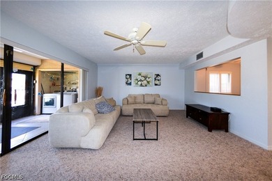 Seller is Accepting backup offers!!! Looking for the perfect - photo 3