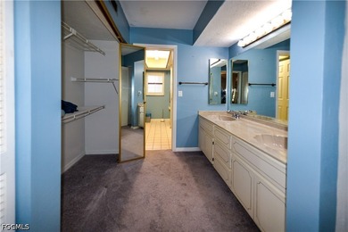 Seller is Accepting backup offers!!! Looking for the perfect - photo 8