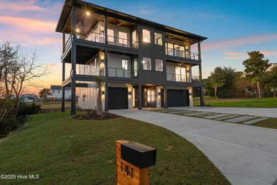Thoughtfully positioned to capture sweeping views across the - photo 2