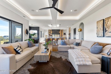 Thoughtfully positioned to capture sweeping views across the - photo 10