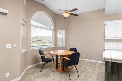 5370 Royal Oaks Dr - photo 19