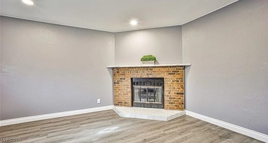 SHORT SALE OPPROTUNITY! Approved at $305,000 based on HUD