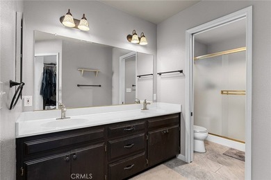5370 Royal Oaks Dr - photo 26