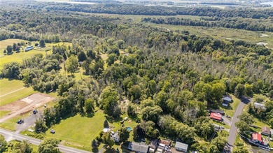 Rare opportunity to own 7+ acres backing directly to - photo 28