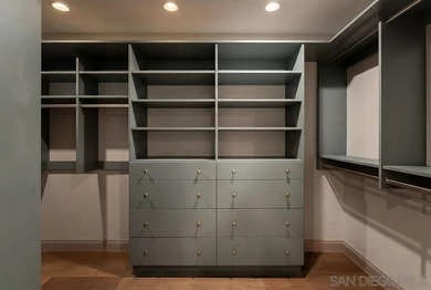 Set on a quiet cul-de-sac in one of La Jolla's most desirable - photo 34