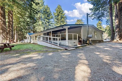 Versatile country property on 2.49 acres surrounded by beautiful - photo 2