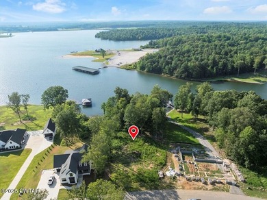 One acre waterfront lot in beautiful Sportsman Cove subdivision - photo 14
