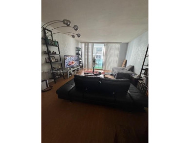 Bright & Spacious 1/1 Waterfront Condo in Prime SoBe Location