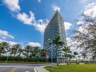 Lake Condo For Sale in Sunrise, Florida