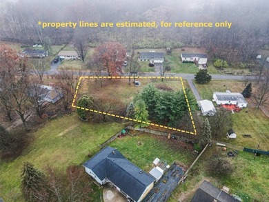 Cleared double lot, mature trees, shed and Clear Lake private - photo 3