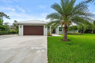 This beautiful home built in 2022 then massively upgraded in - photo 5