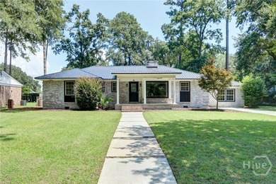 CLASSIC WITH A TWIST IN BEAUTIFUL ISLE OF HOPE! This +/- 2236 s - photo 2