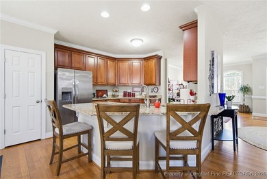 Welcome home to this house, super convenient to the mall area