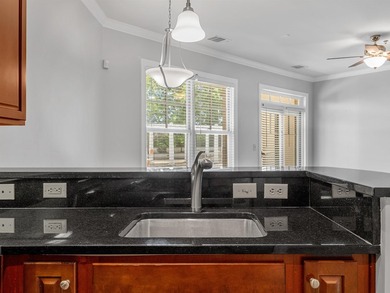 Enjoy the ease of downtown living in this charming 1-bedroom - photo 17