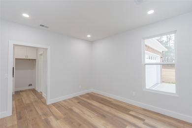 Brand new construction in Top Sail Bay subdivision featuring - photo 19