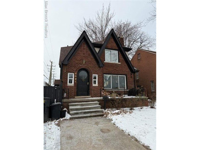 Lake Saint Clair Home For Sale in Detroit Michigan