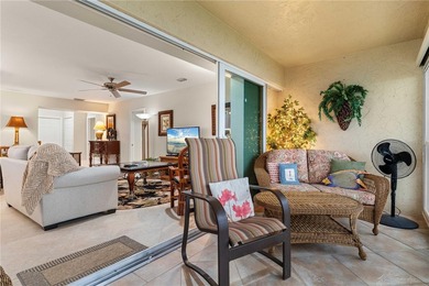 TOP-FLOOR END UNIT IN POINTS WEST W/FULL HARBOR VIEW, PRIVATE - photo 44