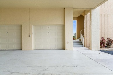 TOP-FLOOR END UNIT IN POINTS WEST W/FULL HARBOR VIEW, PRIVATE - photo 46