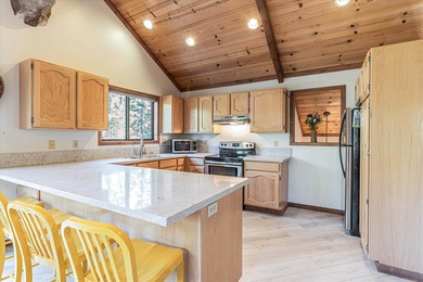Cabin Chic Meets Trailhead Dream on the West Shore! Welcome to - photo 8