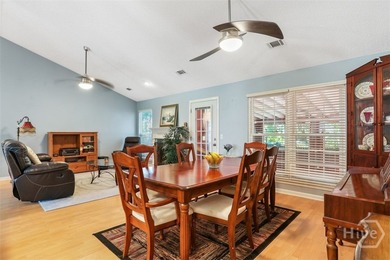 Wonderfully maintained home located on a cul-de-sac close to - photo 8