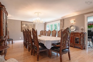 Your own private Lakefront retreat with 8210 sq feet of luxury - photo 16