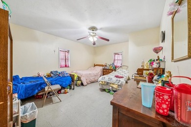 Walk right in to a turn-key personal care home with room for up - photo 21