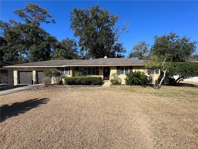 (private lake, pond, coastal) Home For Sale in Saint Simons Georgia