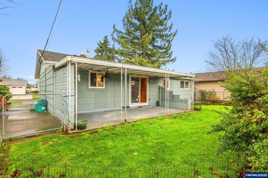 Come live the golf resort lifestyle in desirable Woodburn